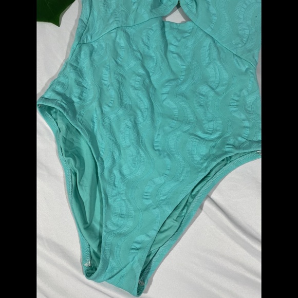 Trina Turk [ 6‎ ] Cascais Wave Maillot One Piece Swimsuit in Aqua Blue - Picture 6 of 12